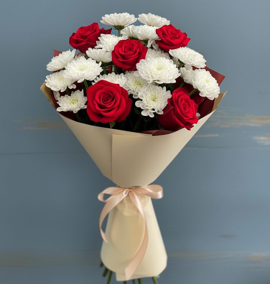 Букет цветов из: Розы и Хризантемы в Греческом