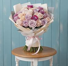 Букет цветов из:  Розы в Греческом