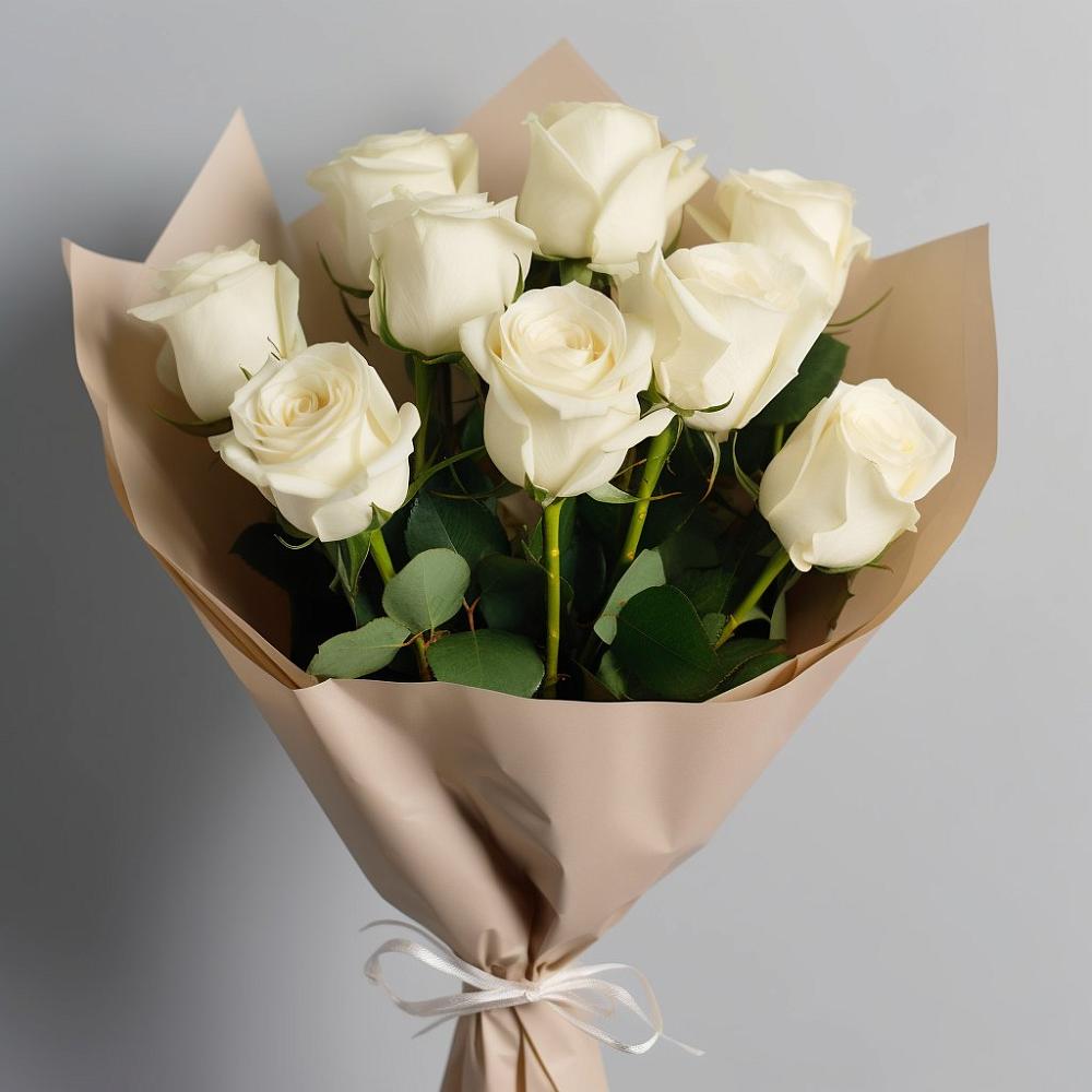 Букет 9 Белых роз Эдлесс Лав в Греческом