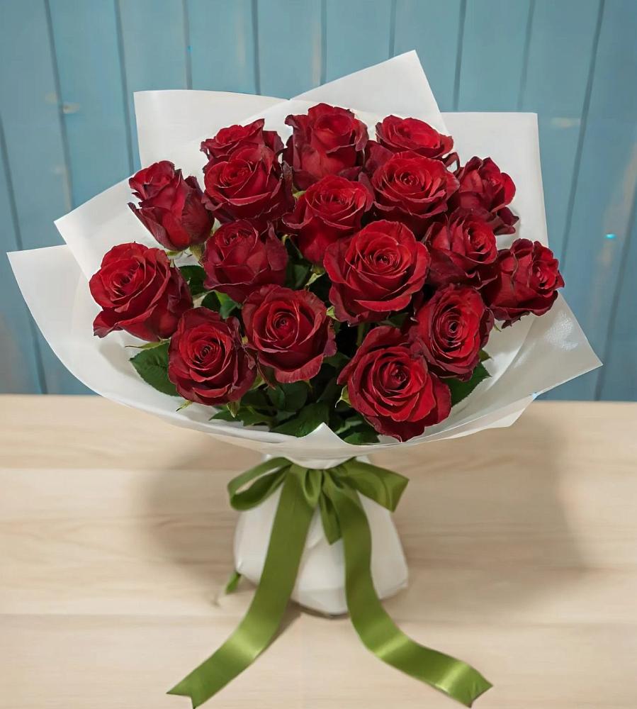 Букет Красные розы в Греческом