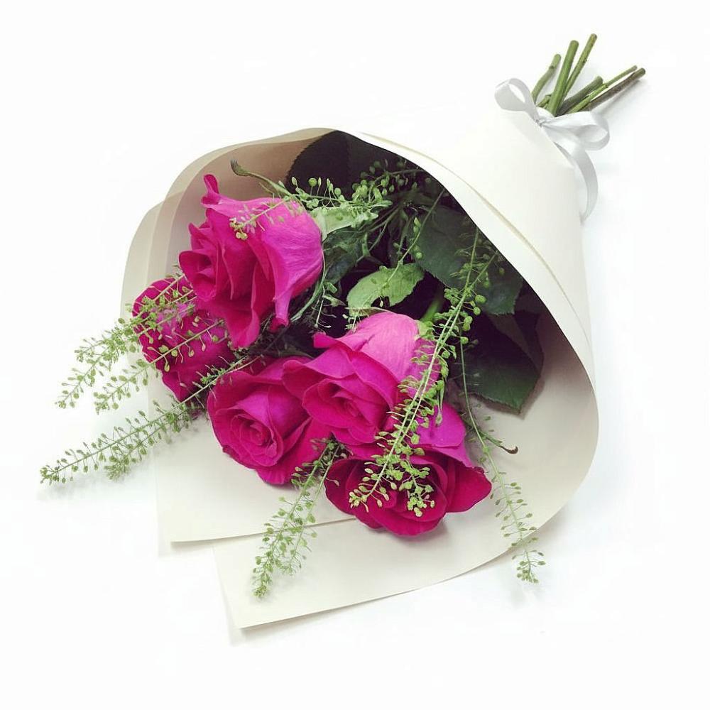 Букет цветов из: Розы в Греческом