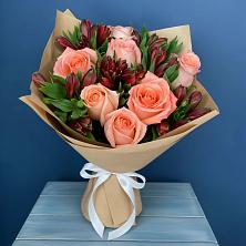 Букет цветов из:  Розы и Альстромерии в Греческом