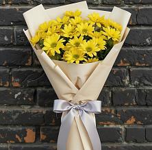 Букет цветов из:  Хризантемы в Греческом
