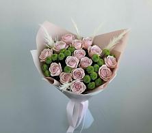 Букет цветов из:  Розы и Хризантемы в Греческом