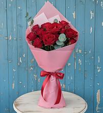 Букет цветов из:  Розы в Греческом