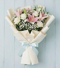 Букет цветов из:  Лилии в Греческом